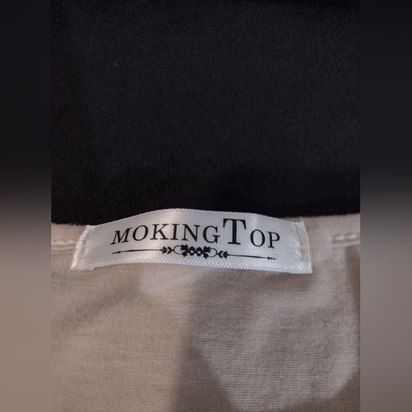 Top - Picture 2 of 10